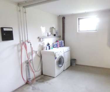 Raum für Waschmaschine + Trockner ( Allgemein-Eigentum )